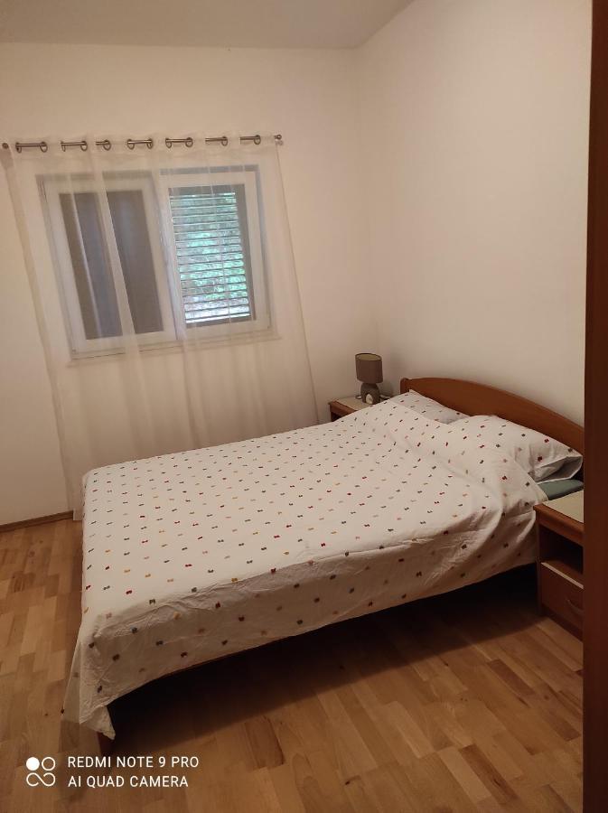 Apartman Lucia Bilice Exterior foto